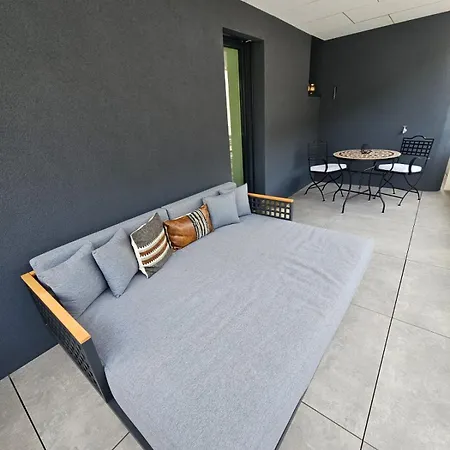 Locarno Neue Moderne Due Terrazze *